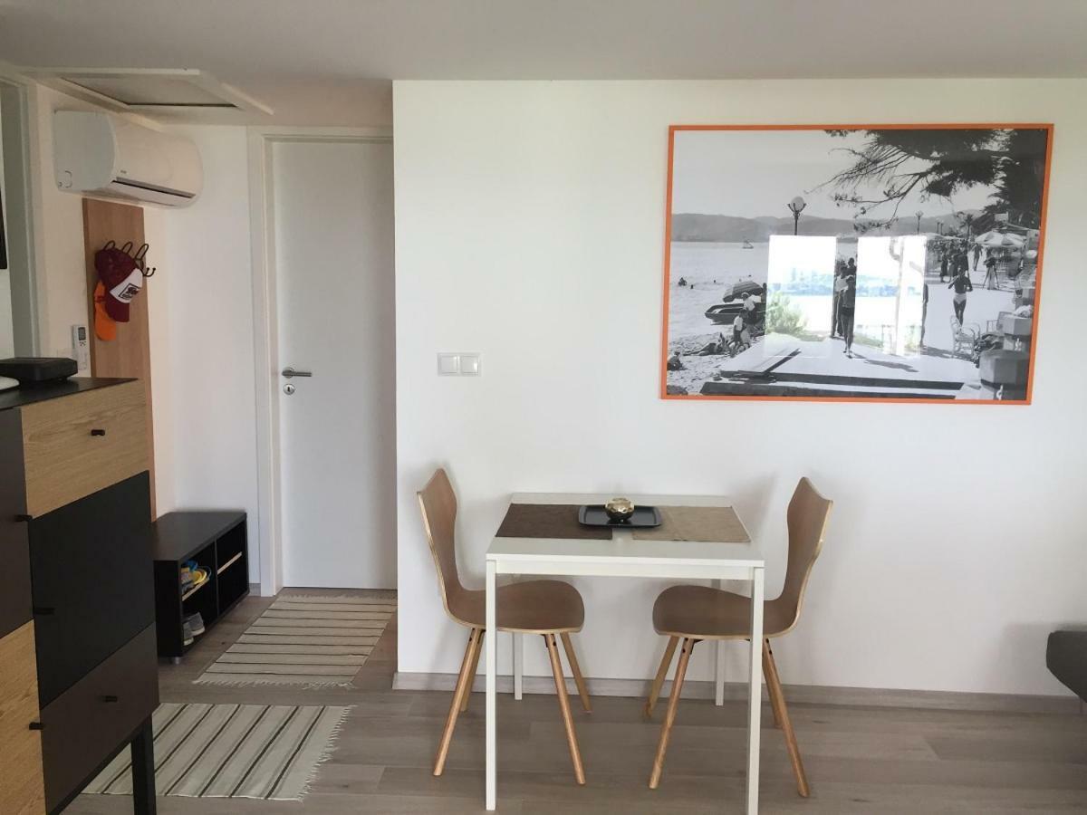 Szegfű apartmanház Villa Balatonfůzfő Exterior foto